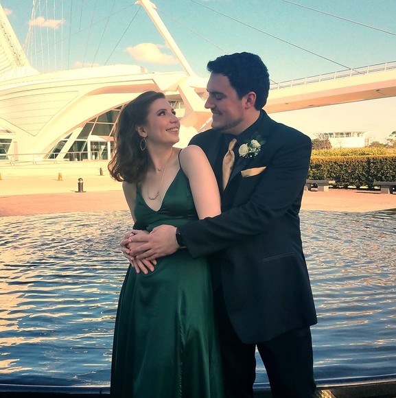 Meet your Posher, Katie - Picture 1 of 1